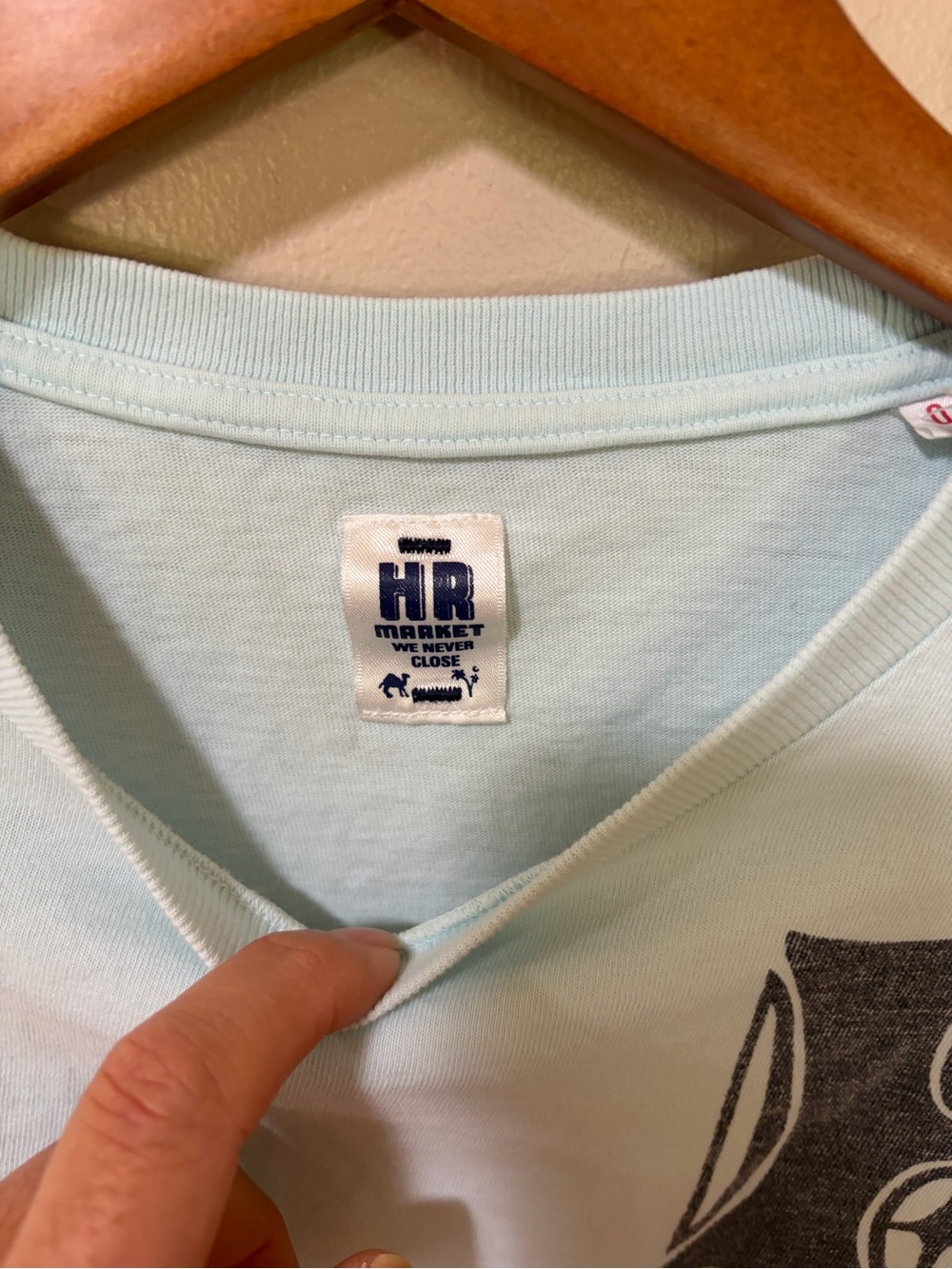 HR Market Light Mint Graphic Tee
